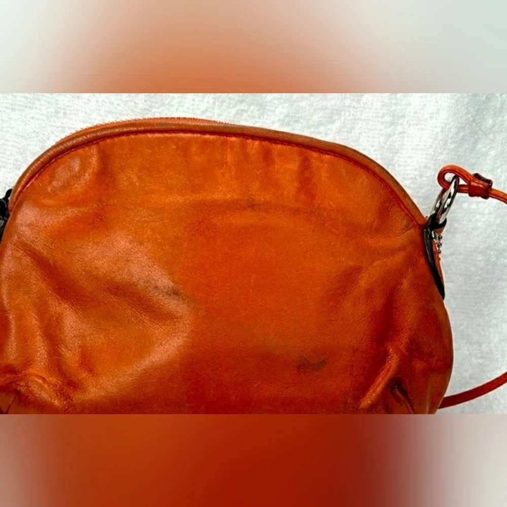 Coach leather vintage crossbody bag